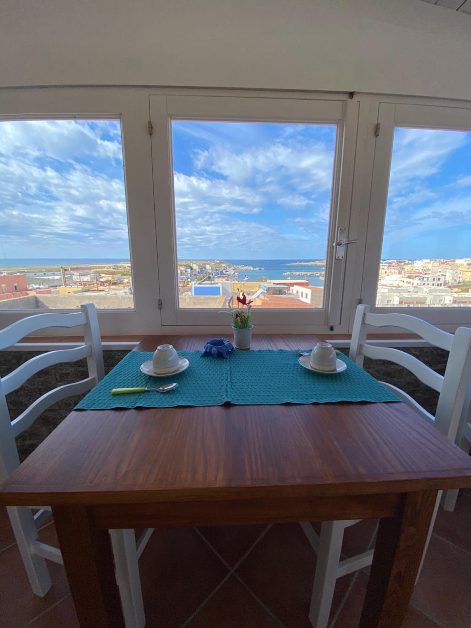 L'Olimpo Sul Mare Bed & Breakfast Lampedusa Exterior foto
